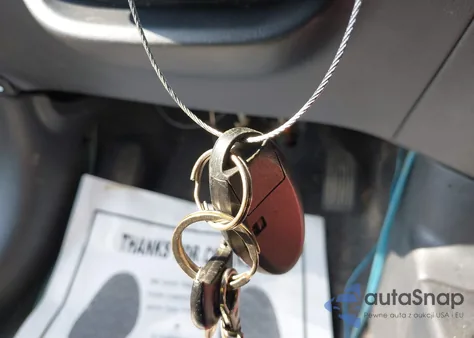 2019 Nissan Versa 1.6 S/1.6 S+/1.6 Sv z USA, uszkodzony, nr VIN 3N1CN7AP4KLH23073